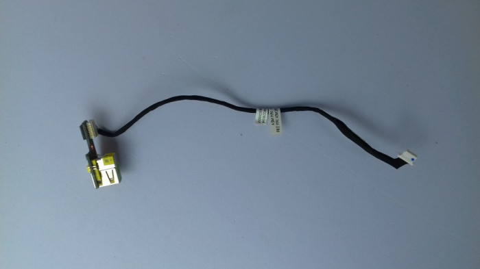 Modul USB cu cablu Lenovo ThinkPad L520 (45M2871)