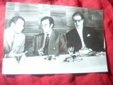 Ilustrata ACIN &#039;70 - Regizor Mircea Dragan cu actorii R.Johnson si A.Nazzari, Necirculata, Fotografie