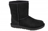 Cumpara ieftin Cizme de iarna UGG Classic II Kids 1017703K-BLK negru