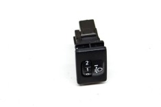 Comutator de reglare &icirc;nălțime faruri TOYOTA YARIS _P13_ 2015 OEM: 8415202080 | 13666241