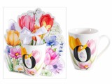 Cumpara ieftin Cana portelan multicolor in cutie cadou litera O &Oslash; 8 cm x 10,5 H, 300 ml