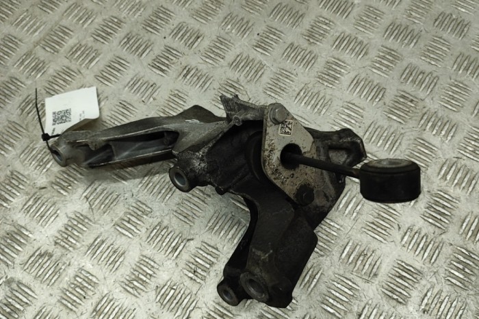 Suport motor st&acirc;nga AUDI A4 Avant 8W5, B9 2017 OEM: 00057325,4M0199307AD 30276182
