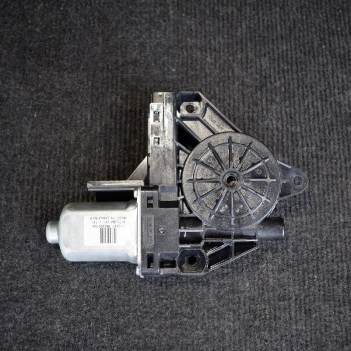 Motor macara geam ușă dreapta spate VOLVO V60 2012 OEM: 966265-102,110817 | 2108530