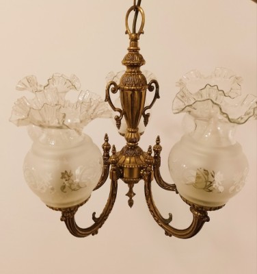 Spectaculos candelabru din bronz masiv cu 5 brațe și abajururi sticla in stilul francez Empire foto