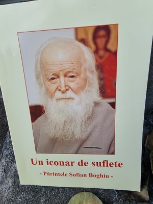 Un iconar de suflete, Parintele Sofian Boghiu. Marturii foto
