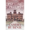 Camera rubinie, Pauline Peters, Rao