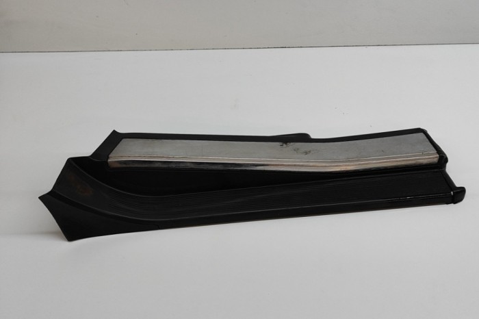 Ornament prag dreapta spate MERCEDES-BENZ S W140 1993 OEM: A1406800435 28385411