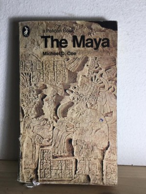 Michael D. Coe - The Maya foto