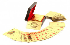 Cadou Gold Magic Playing Cards in cutie de lux din lemn personalizabila foto