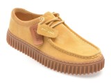 Cumpara ieftin Mocasini CLARKS galbeni, TORHILL LO, din piele intoarsa
