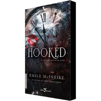 Never after. Hooked, Emily McIntire foto