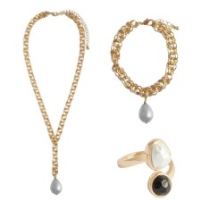 Set inel, colier si bratara Avon Lestari , bijuterii elegante aurii cu detalii fine si perle decorative, ideal pentru cadou sau ocazii speciale