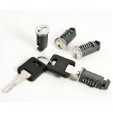 Set 4 butuci de inchidere pentru bare transversale Green Valley
