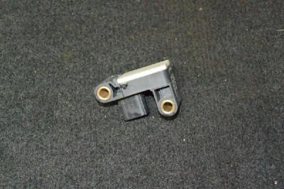Senzor de impact st&amp;acirc;nga spate BMW 3 Coupe E92 2011 OEM: 69564850285003901 2101725 foto