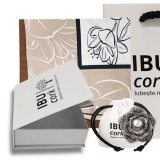 Cumpara ieftin Set cadou esarfa satin Flower cu brosa Silver Rose