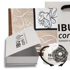 Set cadou esarfa satin Flower cu brosa Silver Rose