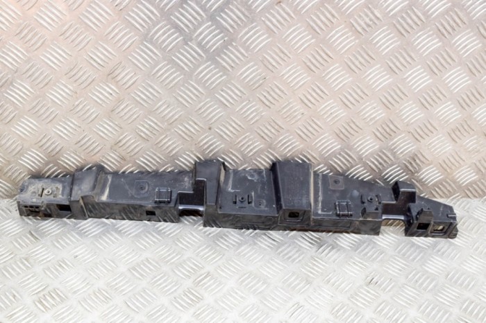 Suport aripa dreapta față BMW i3 I01 2018 OEM: 7299184 15241029