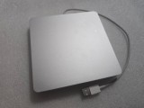 Unitate Optica Externa Apple USB SuperDrive (Model A1379) Argintie - CD/DVD Writer Cititor Mac Laptop Portabil