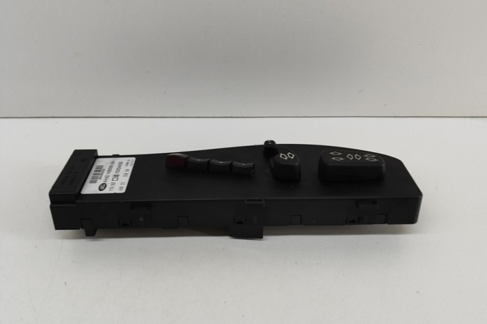 Buton de control scaun dreapta LAND ROVER RANGE ROVER III L322 2012 OEM: AH42-14B566-BA 25216687