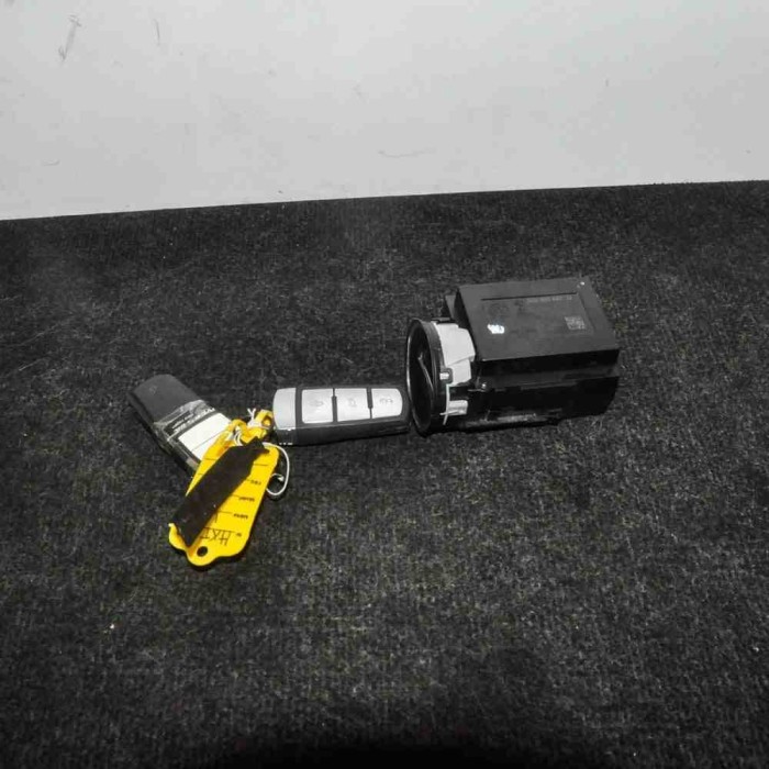 Butuc de contact VW PASSAT CC 357 2008 OEM: 3C0905843Q,33303301 2640098