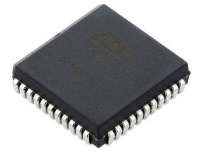 Microcontroler 8051 cu Interfață SPI și UART foto