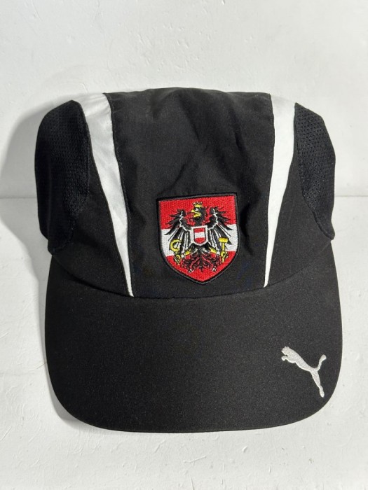 SAPCA PUMA - Negru cu alb - Fotbal - Stema AUSTRIA - Cu Eticheta - Noua !