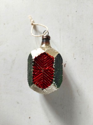 Ornament / glob de sticla decor pom de Craciun, vechi, vintage, deosebit, mercury glass, 6cm foto