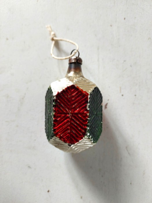 Ornament / glob de sticla decor pom de Craciun, vechi, vintage, deosebit, mercury glass, 6cm