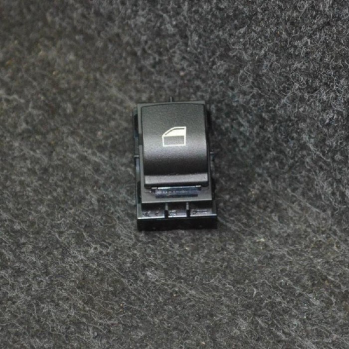 Buton geam ușă dreapta față BMW 5 Gran Turismo F07 2010 2461578