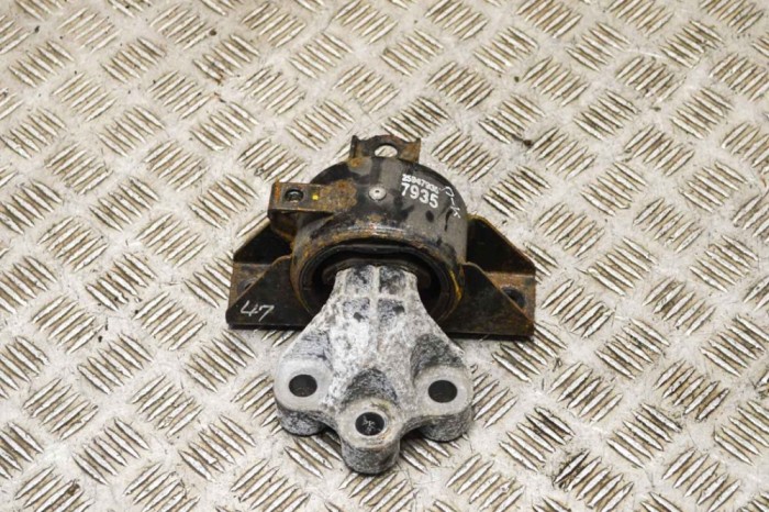 Suport motor st&acirc;nga OPEL MOKKA / MOKKA X 2017 OEM: 573AY2000 15488422