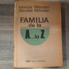 Familia de la A...la Z de Iolanda Mitrofan,Nicolae Mitrofan