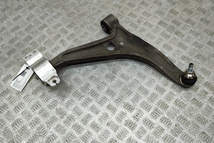 Braț inferior dreapta față MERCEDES-BENZ GLB X247 2024 OEM: A2473308602 | 31777226
