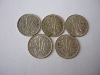 3 THREE PENCE 1955 ; 1957 ; 1959 ; 1960 ; 1961 . LOT ARGINT foto