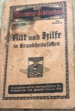 CRT9DE Carte veche Germana -Rat und Hilfe in Krankheitsfallen (Miniatur Bibliothek 323-325) - Brosura veche germana