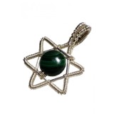 B187b. Pandantiv stea cu Malahit verde, fir metalic Argint 925, love story