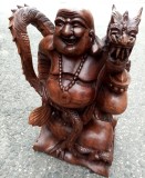 Superbă sculptura de dimensiuni impresionante lucrare dintr-o singură bucata de lemn reprezentand Buddha cu dragonul