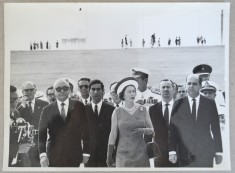 Regina Elisabeta a II-a fotografie originala cca 1960-70