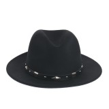 Palarie fedora neagra cu banda decorata si tinte metalice