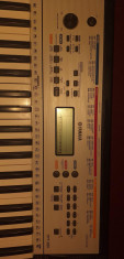 YAMAHA YPT-260 foto