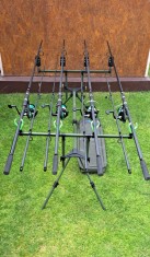 Set Pescuit,4 Lansete Crap 3,90m+4 Mulinete 8000+Rod Pod Echipat