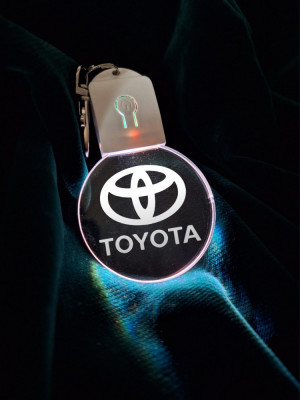 Breloc LED &amp;quot;Toyota&amp;quot; foto