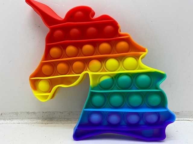 Jucarie antistres, Pop It forma unicorn