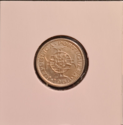 h718 Angola 2.50 escudos 1968 foto