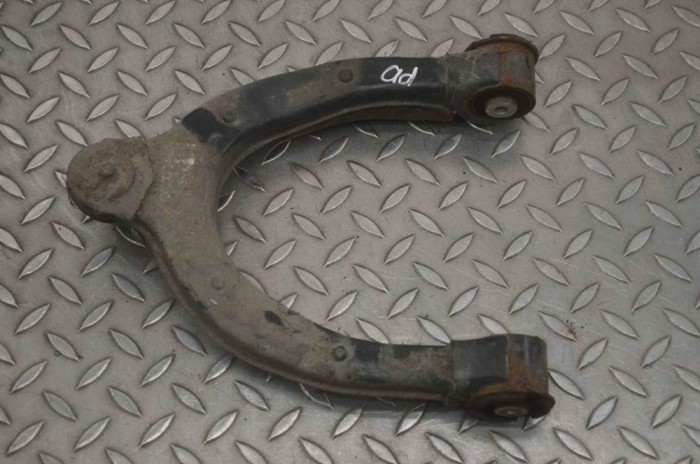 Braț superior dreapta față TESLA MODEL 3 2020 OEM: 1044326-00-G