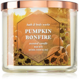 Bath &amp; Body Works Pumpkin Bonfire lum&acirc;nare parfumată 411 g