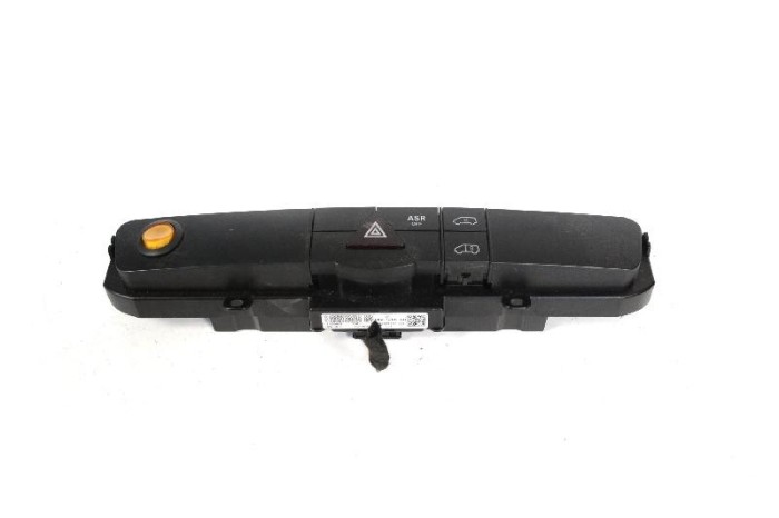 Panou de butoane MERCEDES-BENZ SPRINTER 3-t 906 2013 OEM: A9068701010,A9068700210,A9064420023 10391255