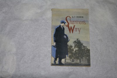 Shannon&amp;#039;s way - A. J. Cronin - 1968 - Limba engleza cu vocabular in rusa foto