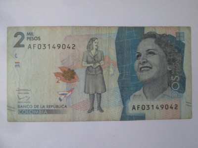 Columbia 2000 Pesos 2016 foto