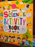 Science Activity Book - Age 4 (Carte de activitati stiintifice - 4 ani - carte in limba engleza)