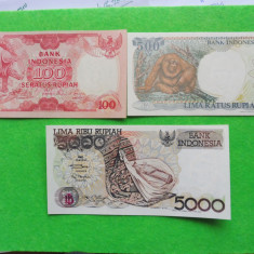 Indonezia - Lot 3 Bancnote UNC - 100 / 500 / 5000 RUPIAH (177)